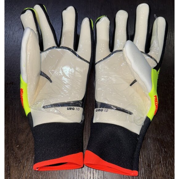 NWT Adidas Predator GL Pro PC Mens Goalkeeper Goalie Gloves Size 12 Neon IQ4024 - Picture 2 of 6